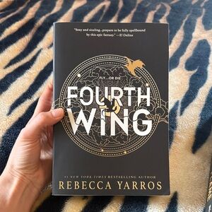 Fourth Wing Book by Rebecca Yarros